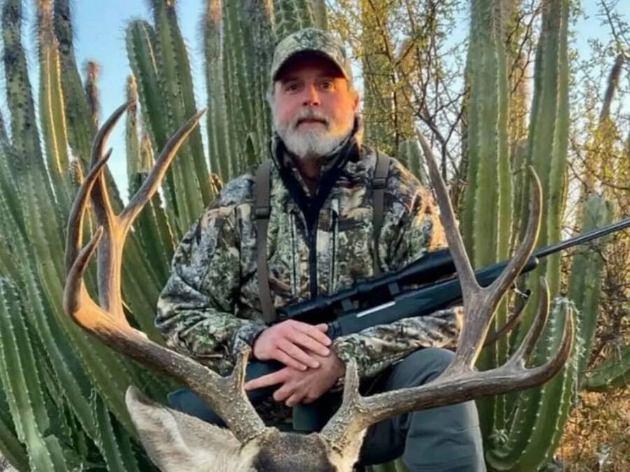 Chuyến đi săn đầy mạo hiểm kết thúc bi kịch Triệu phú người Mỹ tử vong do trâu rừng tấn công