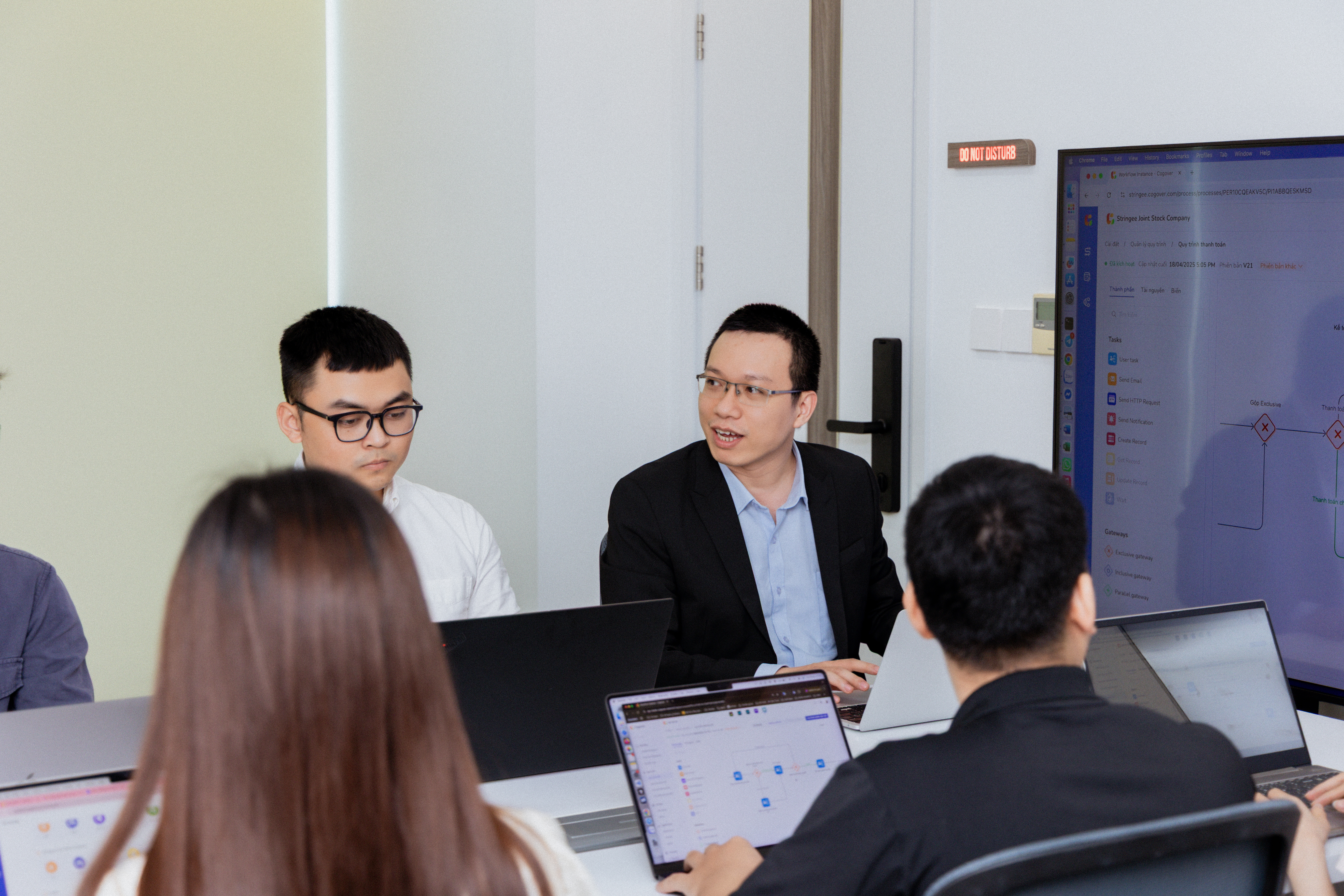 CRM No-code/AI – Xu hướng công nghệ mới cho doanh nghiệp CRM No-code/AI – Xu hướng công nghệ mới cho doanh nghiệp