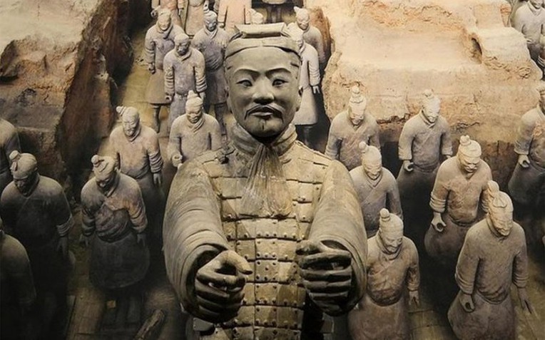 Đội quân đất nung trong lăng Tần Thủy Hoàng