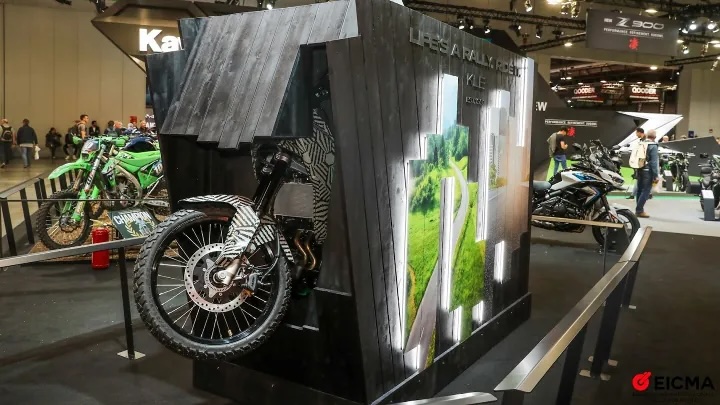 Kawasaki KLE 500 chính thức trở lại vào năm 2026 Kawasaki KLE 500 mẫu dual-sport linh hoạt