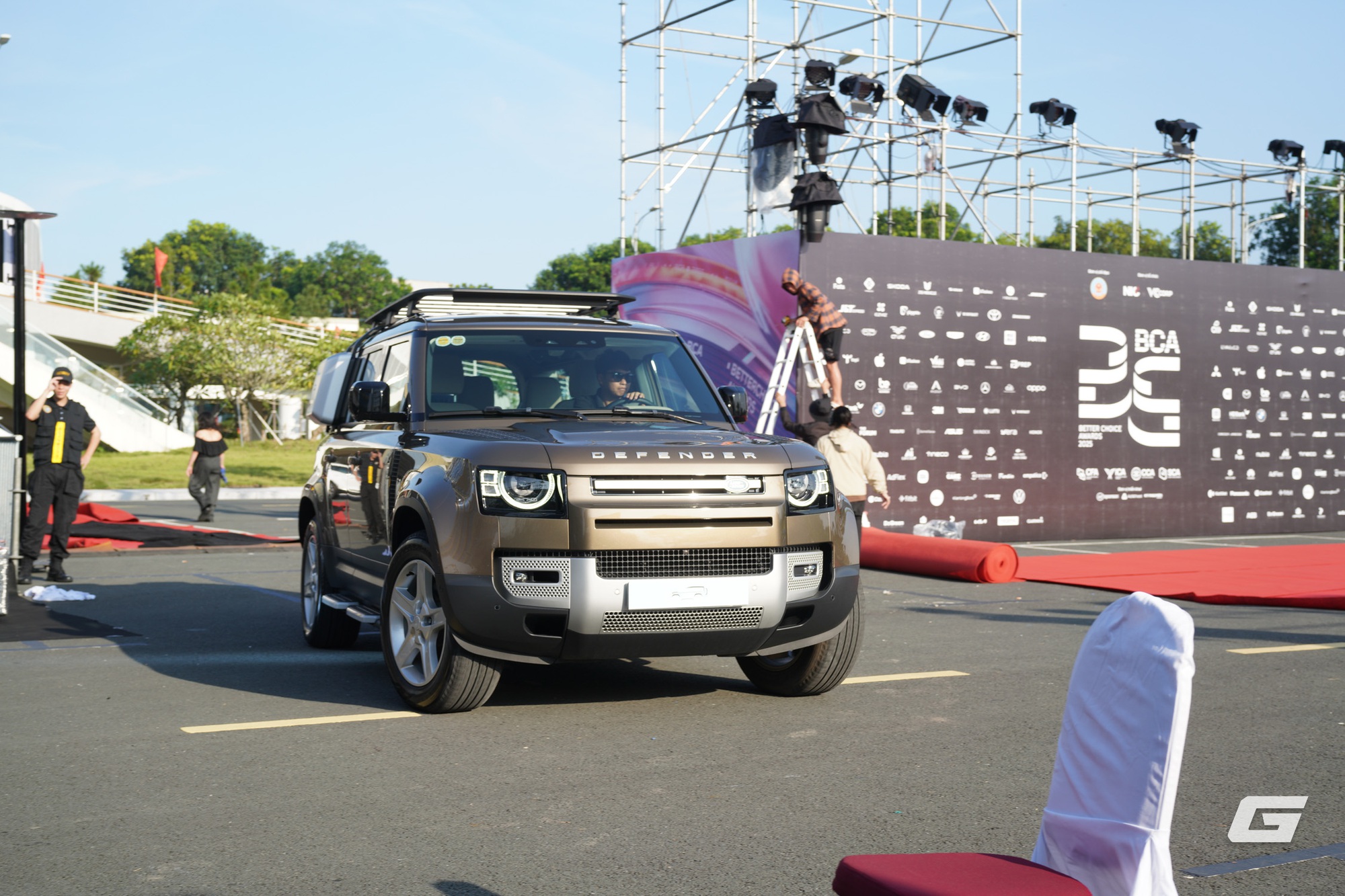 Không khí trước giờ G - Better Choice Awards 2025 nóng lên từng phút- Ảnh 6. Khán giả háo hức chờ đợi lễ trao giải bắt đầu