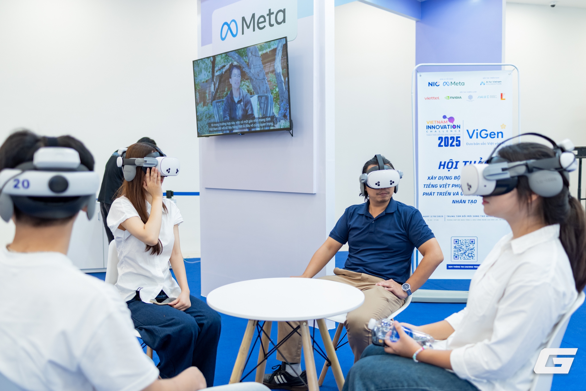 Trải nghiệm thiết bị thực tế ảo của Meta Khu trải nghiệm thực tế ảo tại VIIE 2025
