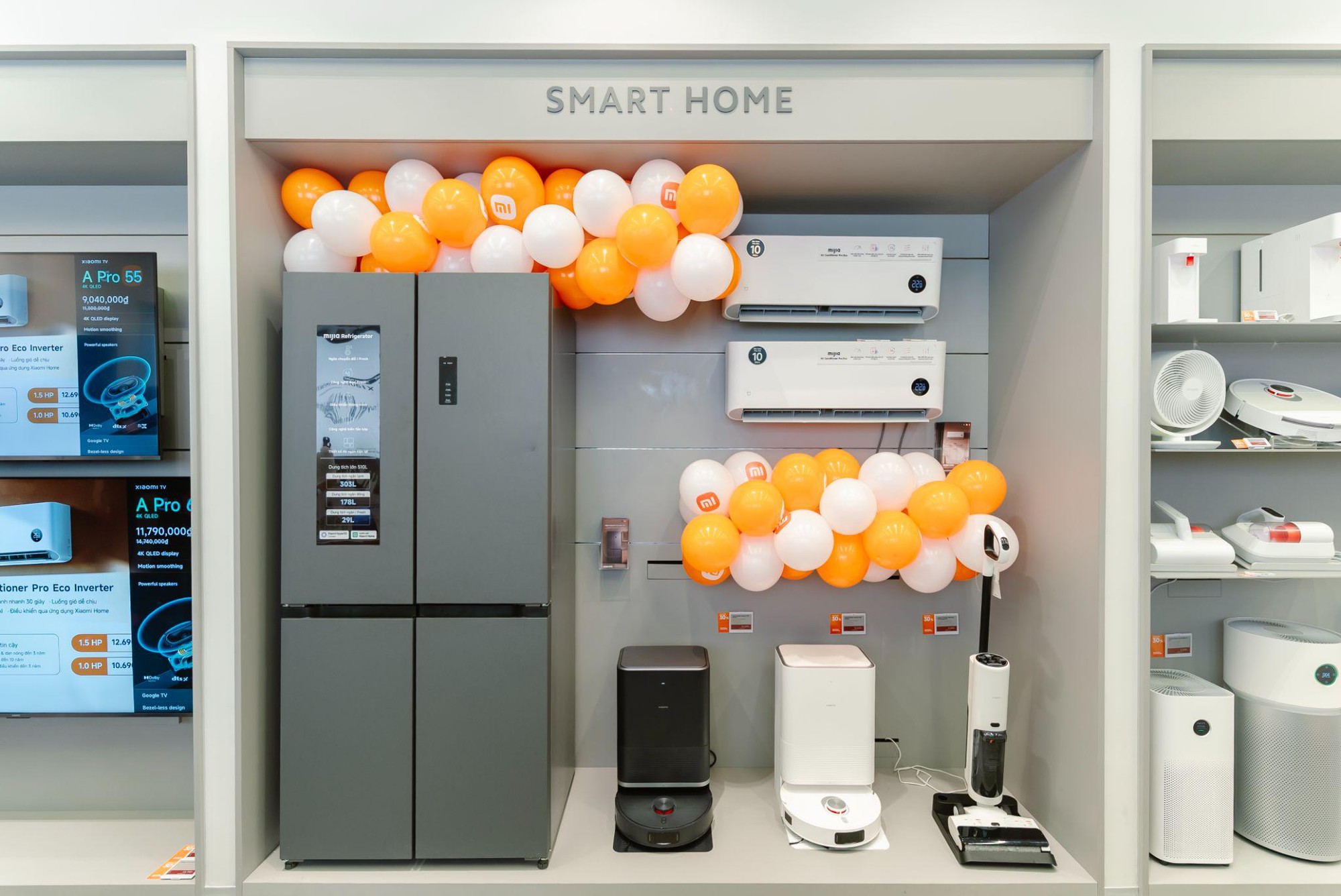 Đẳng cấp trải nghiệm hệ sinh thái công nghệ của Xiaomi Store- Ảnh 4. Sản phẩm gia dụng Mijia Series tại gian hàng