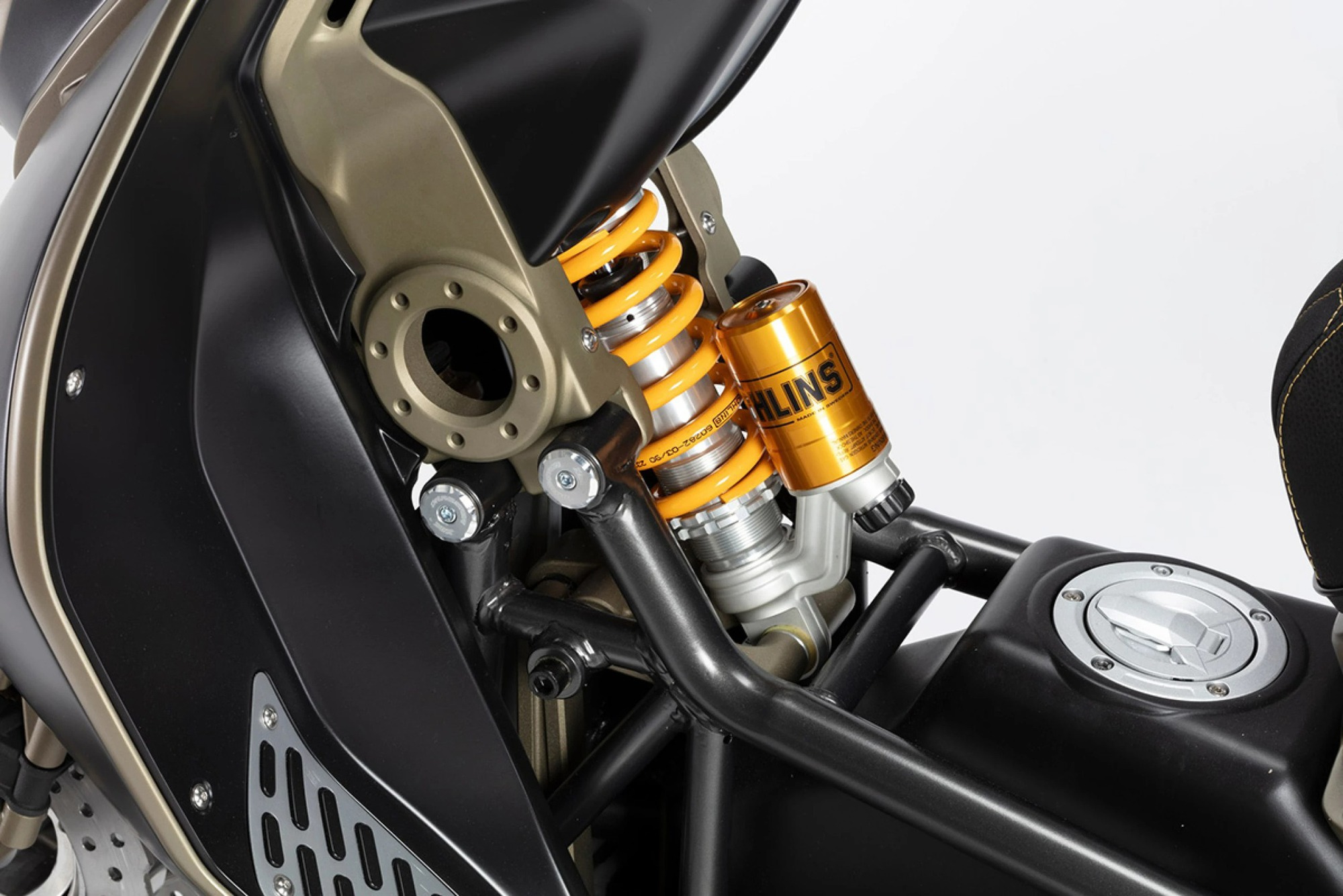 Chiếc xe tay ga độc đáo và điên rồ nhất từng thấy.