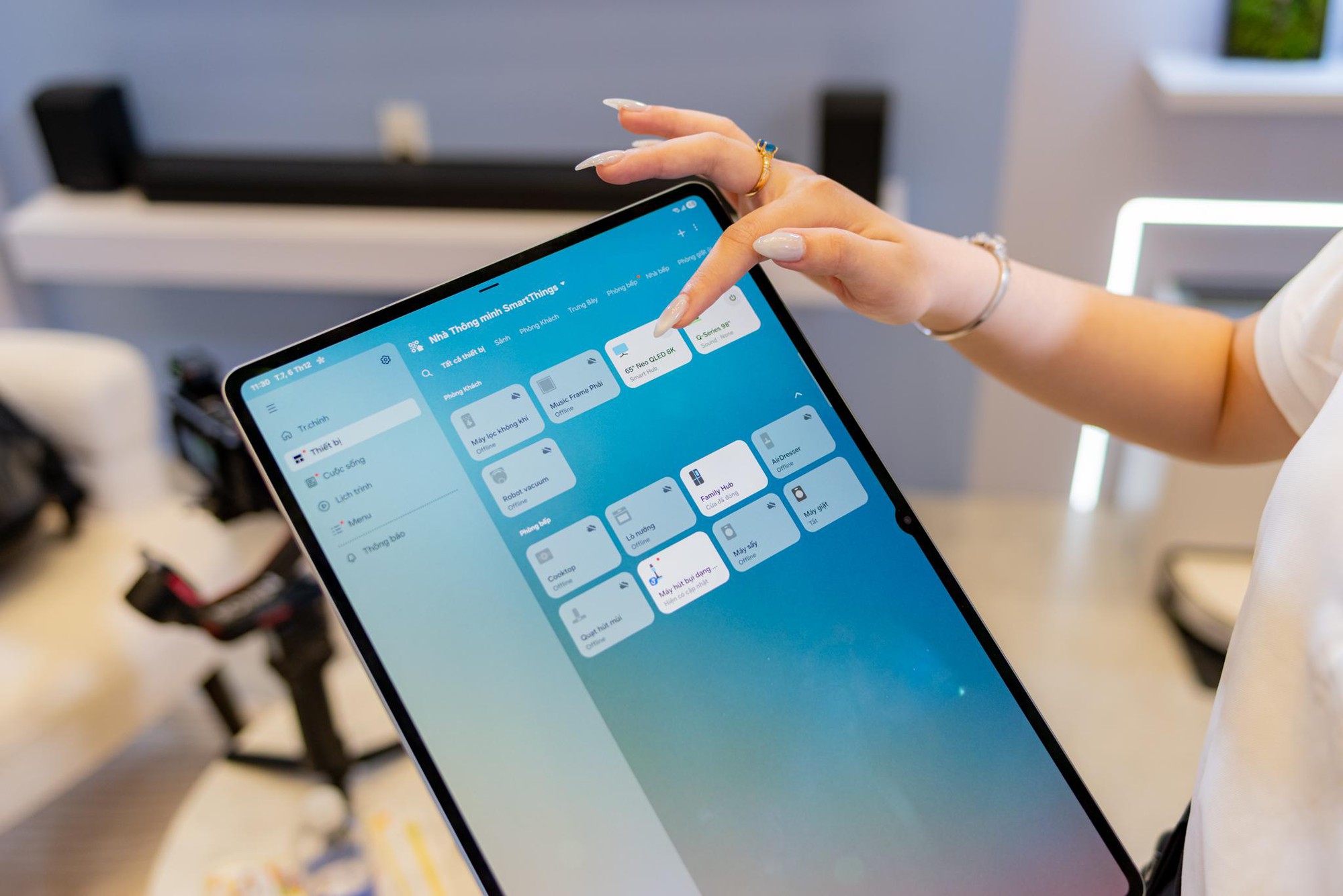 SmartThings kiểm soát mọi thiết bị Điều khiển thiết bị qua điện thoại
