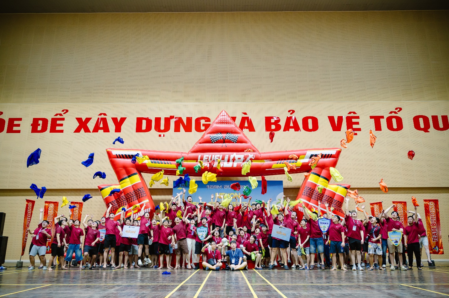 Môi trường làm việc chuyên nghiệp cho lập trình viên, họa sĩ và QA Tester